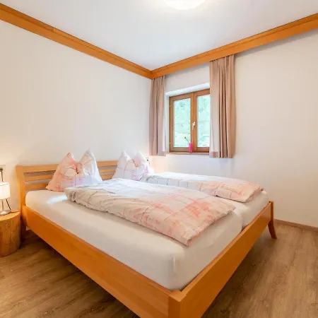 Tetteroo Chalet *